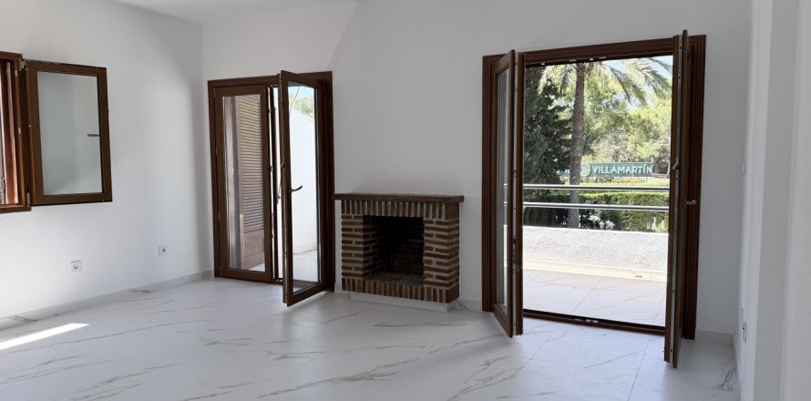 Apartment in Villamartin, Alicante, Spain 2 bedrooms, 55 sq.m. No. 191048