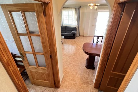 Huvila myytävänä Torrevieja, Alicante, Espanja, 3 makuuhuonetta, 192 m2 No. 191050 - kuva 8