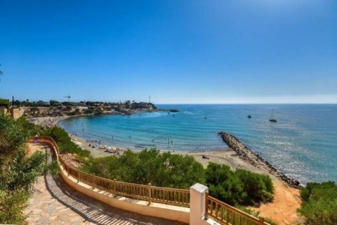 House for sale Torrevieja, Alicante, Spain 2 bedrooms, 79 sq.m. No. 116798 - photo 21