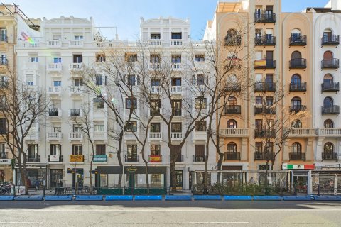 Lägenhet till salu i Madrid, Spanien 3 sovrum, 142 kvm. Nr. 180167 - foto 29