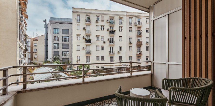 Dzīvoklis Madrid, Spānijā 3 istabas, 128 m2 Nr. 180166