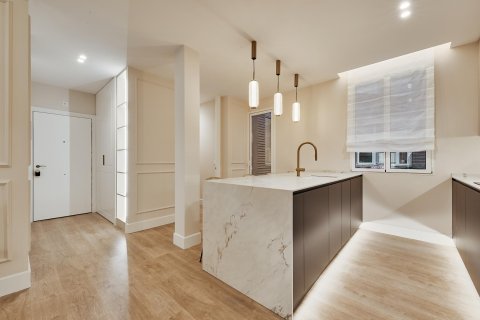 Dzīvoklis pārdošanā Madrid, Spānijā 3 istabas, 128 m2 Nr. 180166 - attēls 11