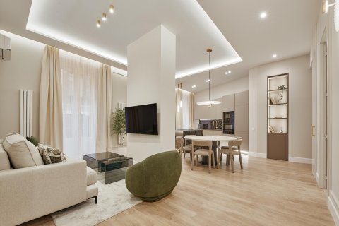 Apartament w Madrid, Hiszpania 3 sypialnie, 134 mkw. nr 180165 – zdjęcie 4