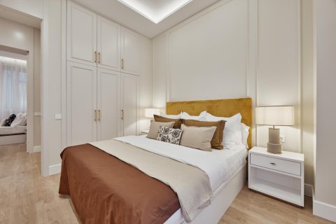 Apartament w Madrid, Hiszpania 3 sypialnie, 134 mkw. nr 180165 – zdjęcie 19