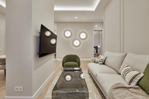 Apartament w Madrid, Hiszpania 3 sypialnie, 134 mkw. nr 180165 – zdjęcie 5