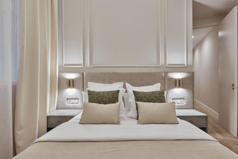 Apartament w Madrid, Hiszpania 3 sypialnie, 134 mkw. nr 180165 – zdjęcie 16