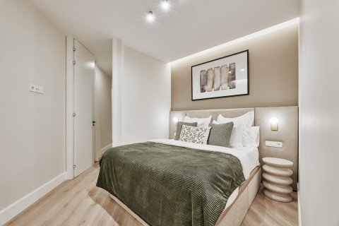 Продажа квартиры в Мадрид, Испания 2 спальни, 91м2 №180161 - фото 10