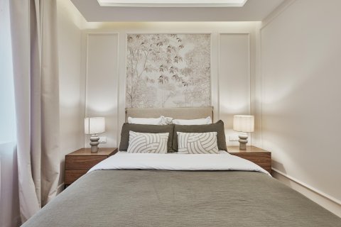 Apartament w Madrid, Hiszpania 2 sypialnie, 104 mkw. nr 180162 – zdjęcie 15