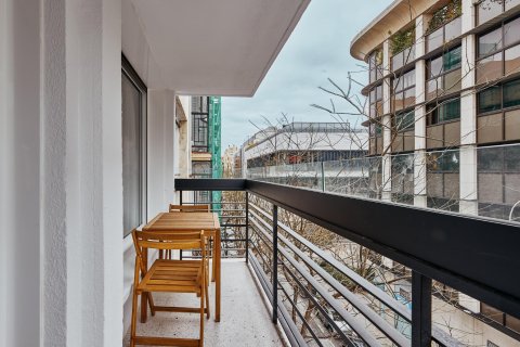 Huoneisto myytävänä Madrid, Espanja, 3 makuuhuonetta, 189 m2 No. 180164 - kuva 3