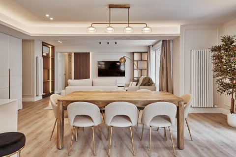 Huoneisto myytävänä Madrid, Espanja, 3 makuuhuonetta, 189 m2 No. 180164 - kuva 22