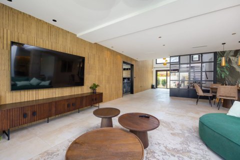 Villa en venta en Torrevieja, Alicante, España 5 dormitorios, 250 m2 No. 149791 - foto 16