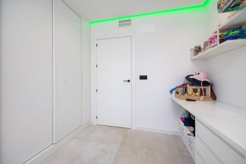 Villa en venta en Torrevieja, Alicante, España 5 dormitorios, 250 m2 No. 149791 - foto 27