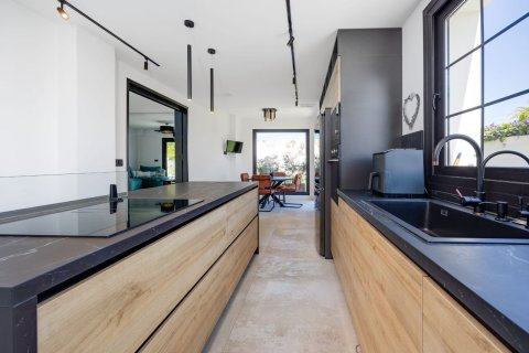 Villa en venta en Torrevieja, Alicante, España 5 dormitorios, 250 m2 No. 149791 - foto 18