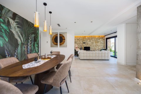 Villa en venta en Torrevieja, Alicante, España 5 dormitorios, 250 m2 No. 149791 - foto 11