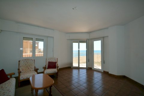 Apartment à vendre à Torrevieja, Alicante, Espagne, 3 chambres, 79 m2 No. 149786 - photo 3