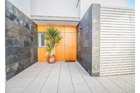 Radhus till salu i Guardamar del Segura, Alicante, Spanien 4 sovrum, 247 kvm. Nr. 149785 - foto 24