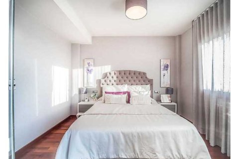 Radhus till salu i Guardamar del Segura, Alicante, Spanien 4 sovrum, 247 kvm. Nr. 149785 - foto 21