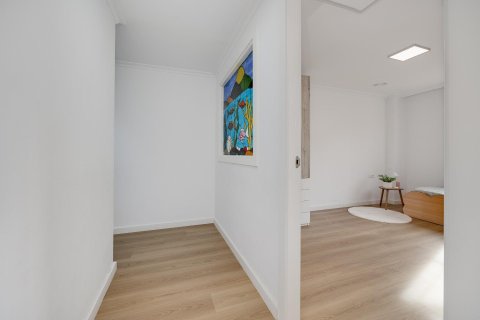 Продажа квартиры в Торревьеха, Аликанте, Испания 3 спальни, 135м2 №149790 - фото 28