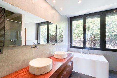 House à vendre à Barcelona, Espagne, 4 chambres, 434 m2 No. 178801 - photo 22