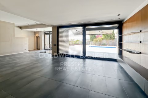 House à vendre à Barcelona, Espagne, 4 chambres, 434 m2 No. 178801 - photo 13