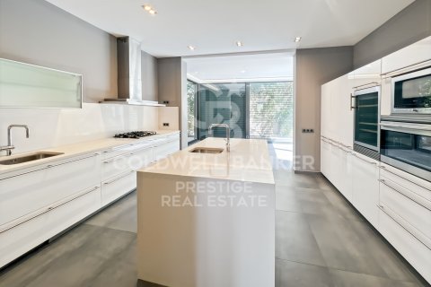 House à vendre à Barcelona, Espagne, 4 chambres, 434 m2 No. 178801 - photo 17