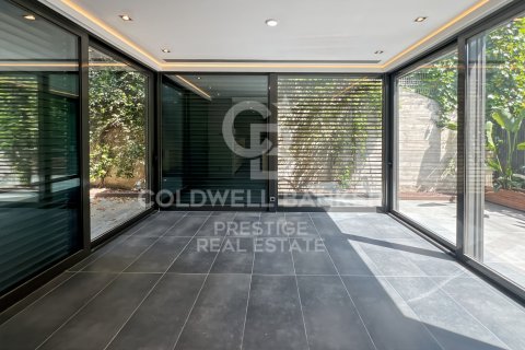 House à vendre à Barcelona, Espagne, 4 chambres, 434 m2 No. 178801 - photo 11