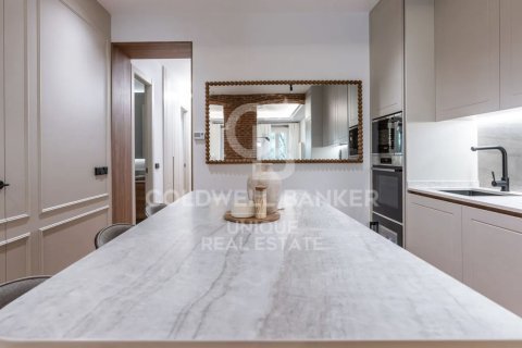 Apartment à vendre à Madrid, Espagne, 2 chambres, 110 m2 No. 178799 - photo 16