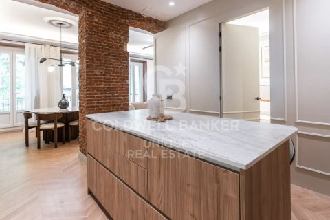 Apartment à vendre à Madrid, Espagne, 2 chambres, 110 m2 No. 178799 - photo 21
