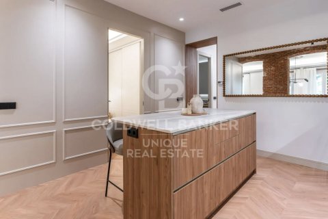 Apartment à vendre à Madrid, Espagne, 2 chambres, 110 m2 No. 178799 - photo 22