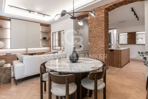 Apartment à vendre à Madrid, Espagne, 2 chambres, 110 m2 No. 178799 - photo 9