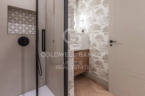 Apartment à vendre à Madrid, Espagne, 2 chambres, 110 m2 No. 178799 - photo 30
