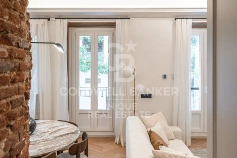 Apartment à vendre à Madrid, Espagne, 2 chambres, 110 m2 No. 178799 - photo 7