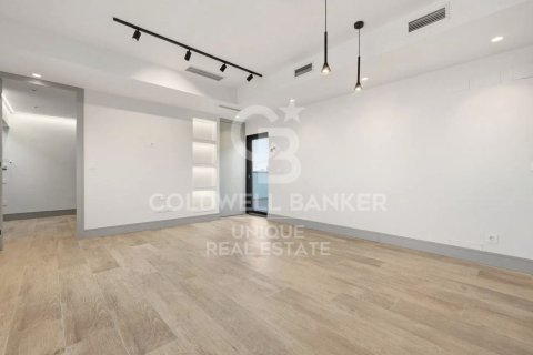 Penthouse à vendre à Madrid, Espagne, 2 chambres, 134 m2 No. 178800 - photo 2