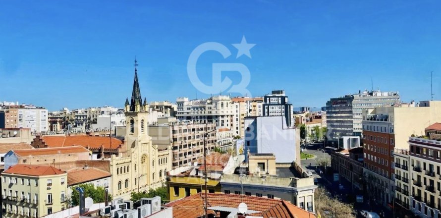 Penthouse à Madrid, Espagne 2 chambres, 134 m2 No. 178800