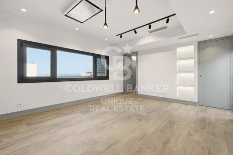 Penthouse à vendre à Madrid, Espagne, 2 chambres, 134 m2 No. 178800 - photo 3