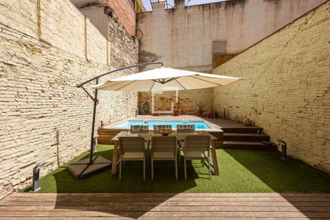 Huoneisto myytävänä Barcelona, Espanja, 2 makuuhuonetta, 99 m2 No. 192789 - kuva 20
