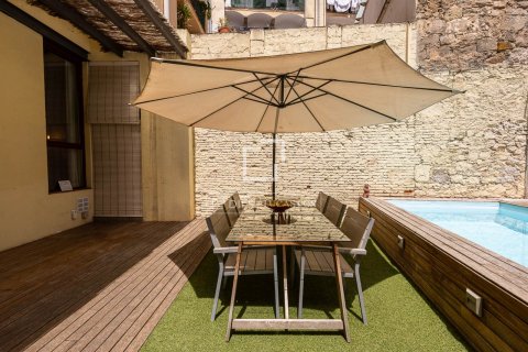Huoneisto myytävänä Barcelona, Espanja, 2 makuuhuonetta, 99 m2 No. 192789 - kuva 19