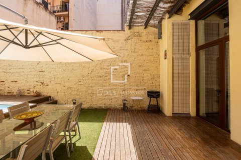 Huoneisto myytävänä Barcelona, Espanja, 2 makuuhuonetta, 99 m2 No. 192789 - kuva 18