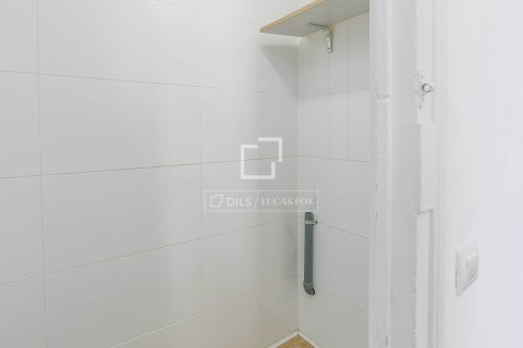 Huoneisto myytävänä Barcelona, Espanja, 3 makuuhuonetta, 91 m2 No. 192790 - kuva 28