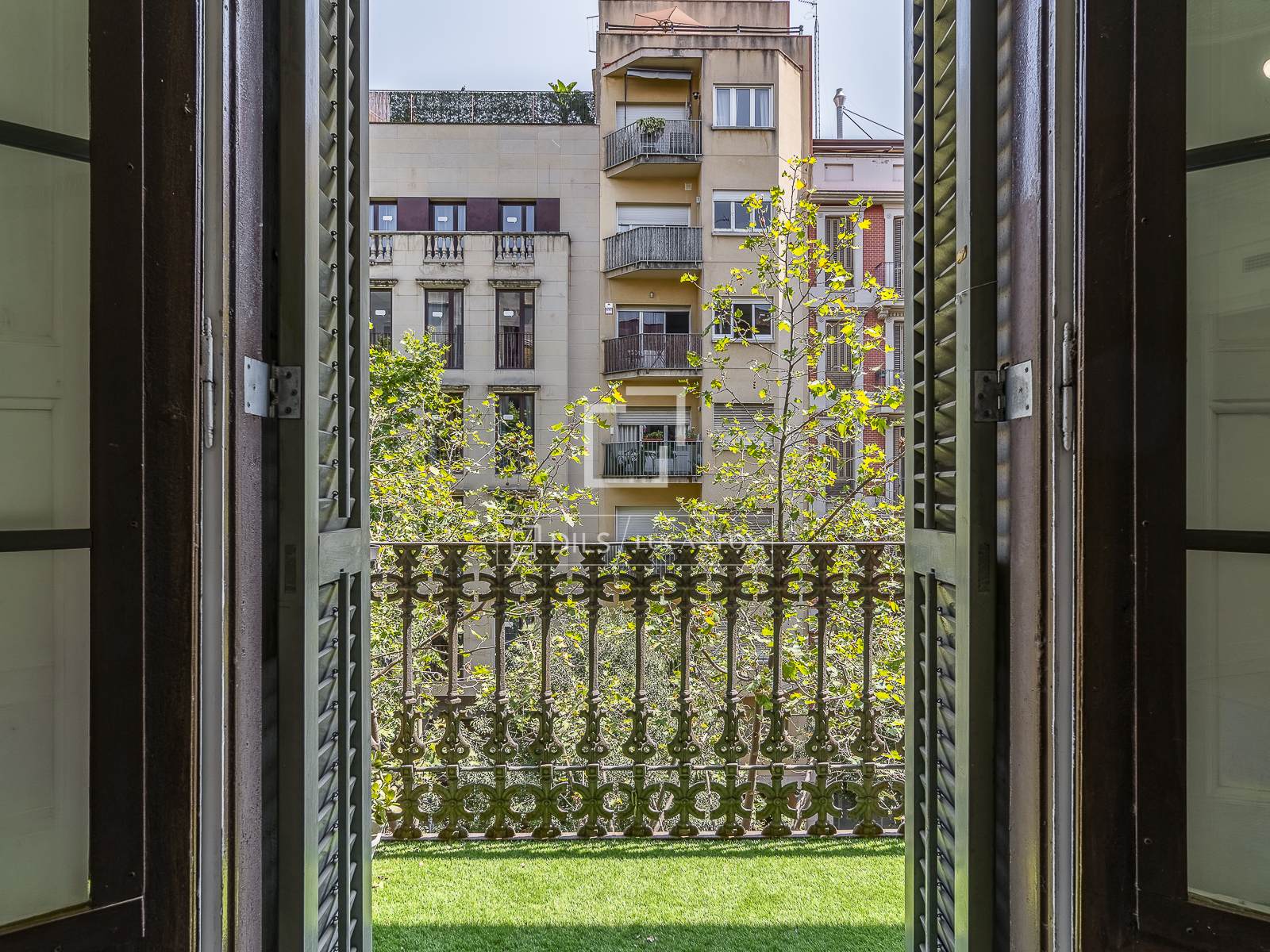 Apartment in Barcelona, Spain 3 bedrooms, 91 sq.m. No. 192790