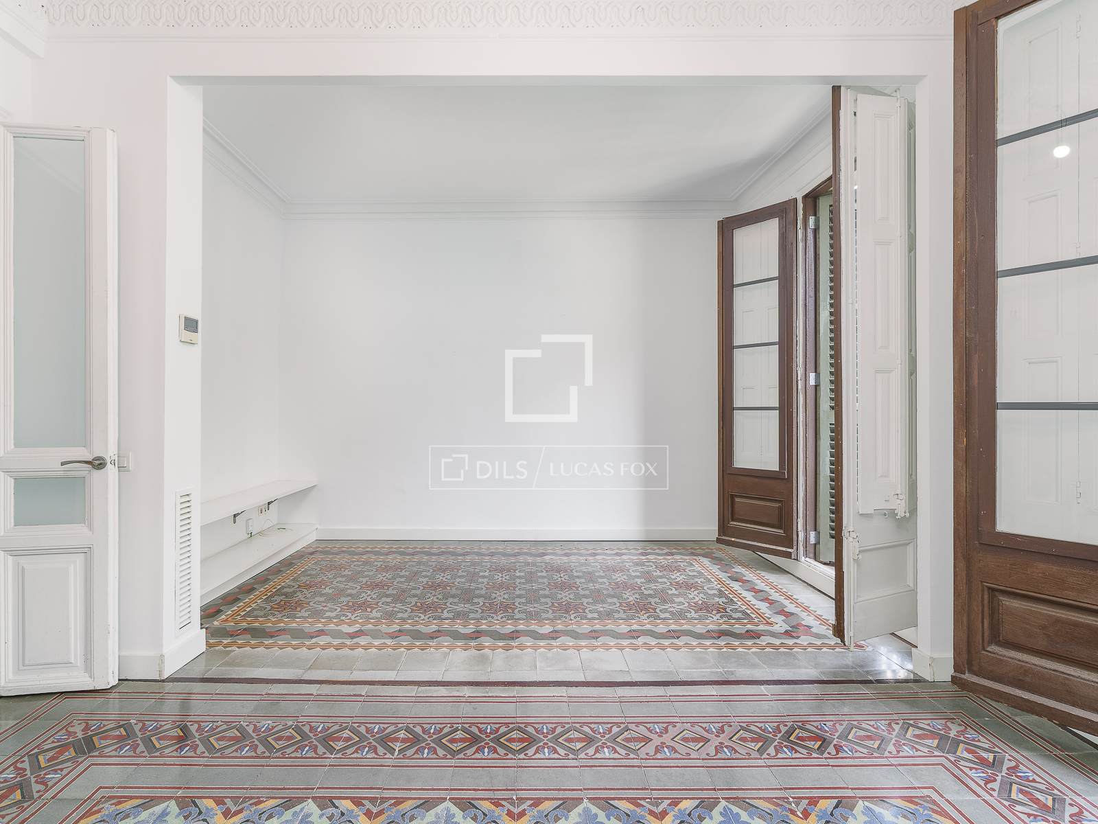 Apartment in Barcelona, Spain 3 bedrooms, 91 sq.m. No. 192790