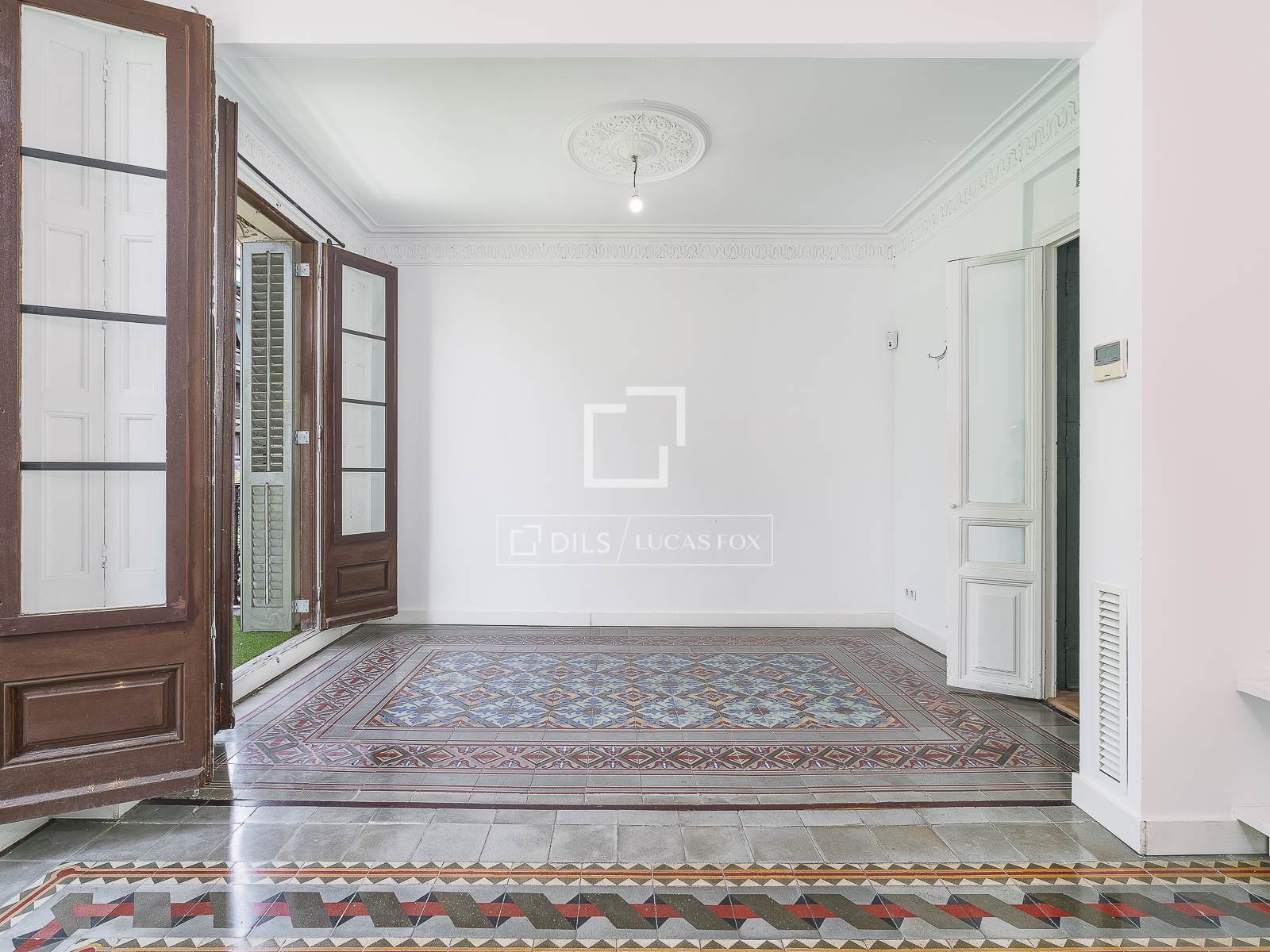 Apartment in Barcelona, Spain 3 bedrooms, 91 sq.m. No. 192790