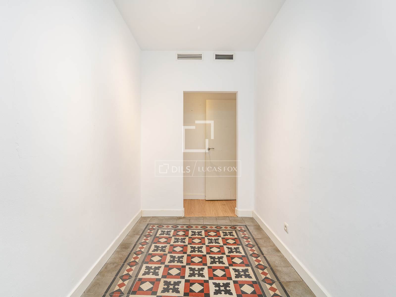 Apartment in Barcelona, Spain 3 bedrooms, 91 sq.m. No. 192790