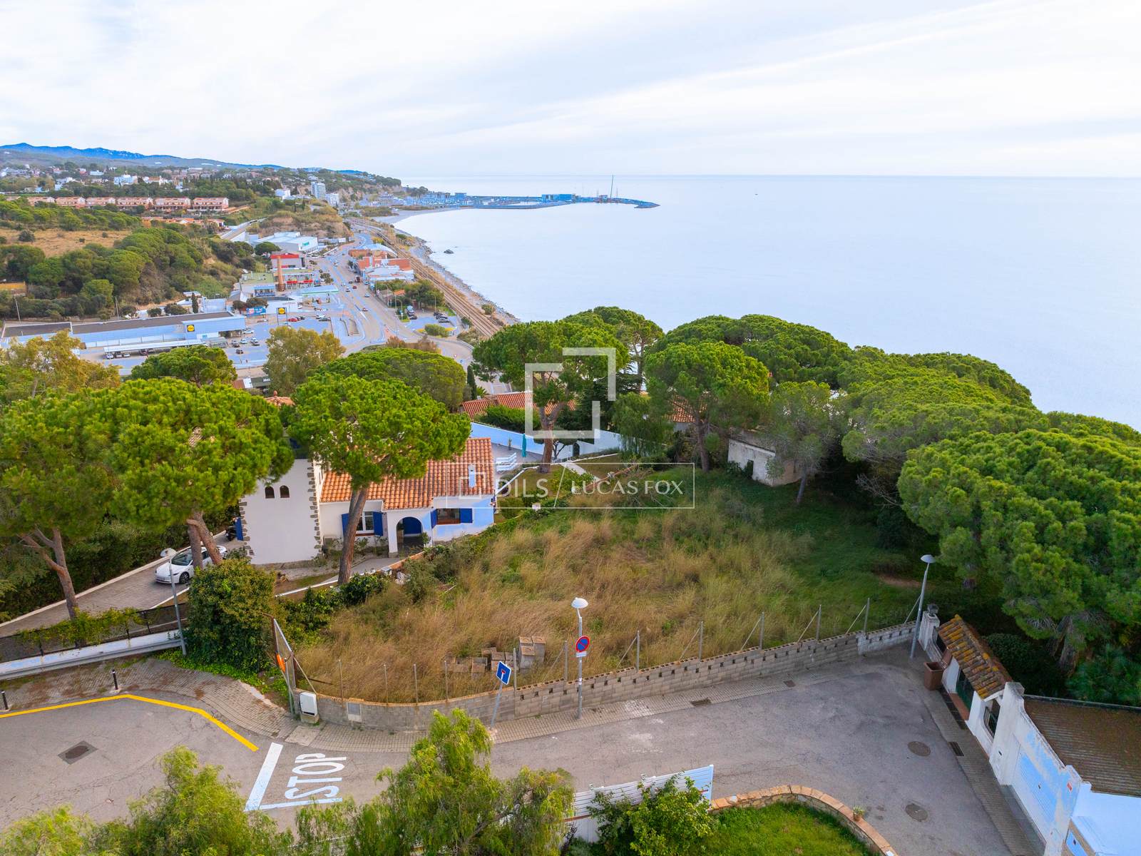 Tontti Arenys de Mar, Barcelona, Espanja No. 192786