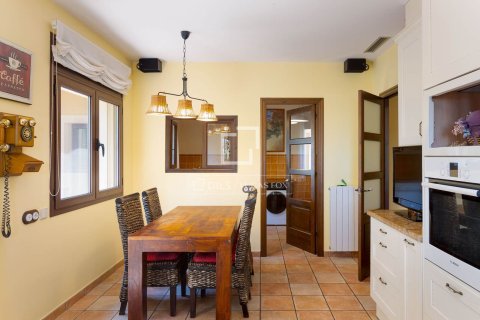 Villa till salu i Argentona, Barcelona, Spanien 6 sovrum, 439 kvm. Nr. 192791 - foto 9