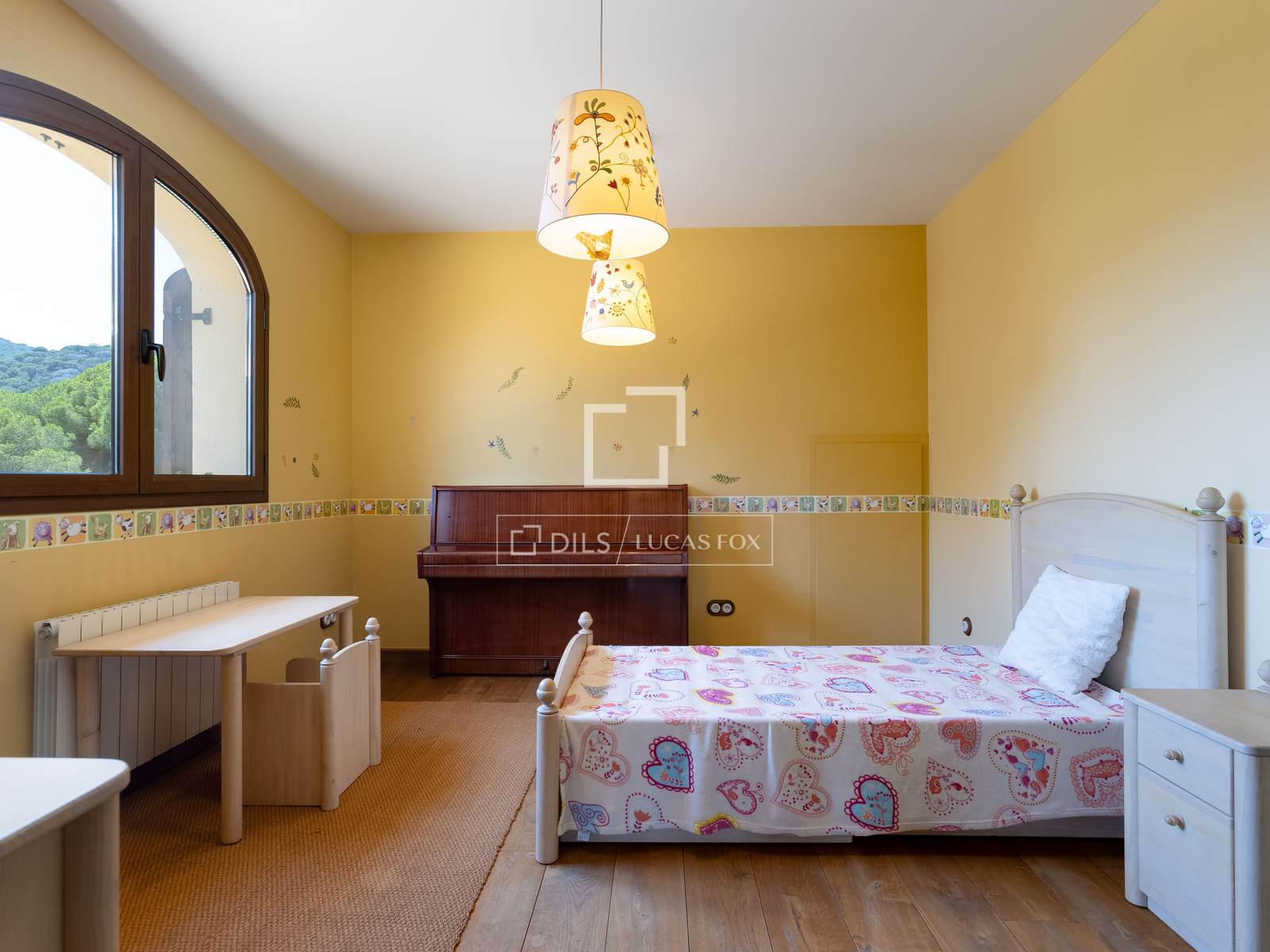 Villa en Argentona, Barcelona, España 6 dormitorios, 439 m2 No. 192791