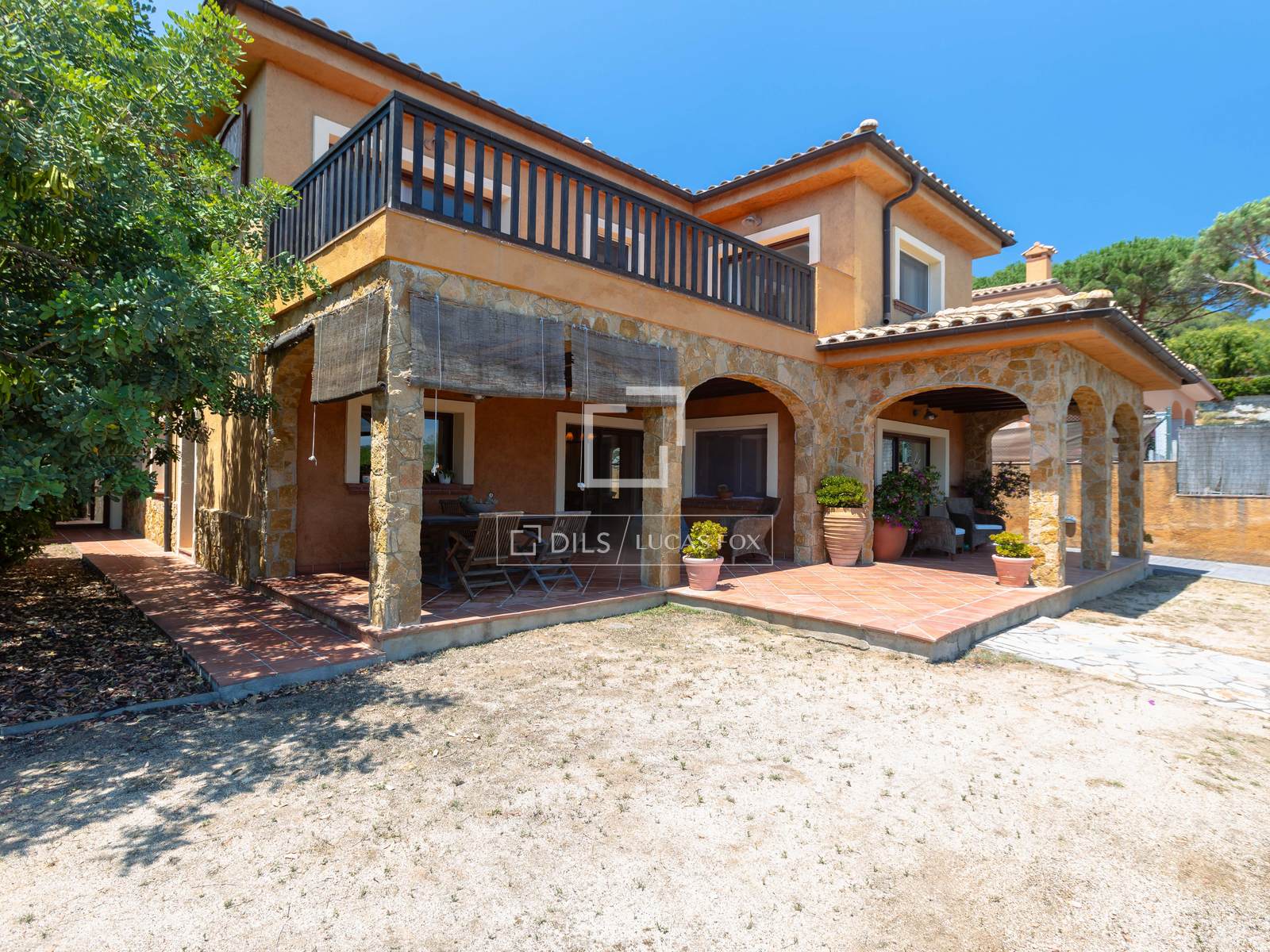 Villa en Argentona, Barcelona, España 6 dormitorios, 439 m2 No. 192791