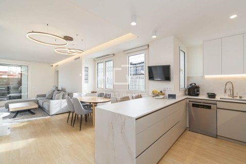 Penthouse à vendre à Barcelona, Espagne, 3 chambres, 120 m2 No. 150445 - photo 7