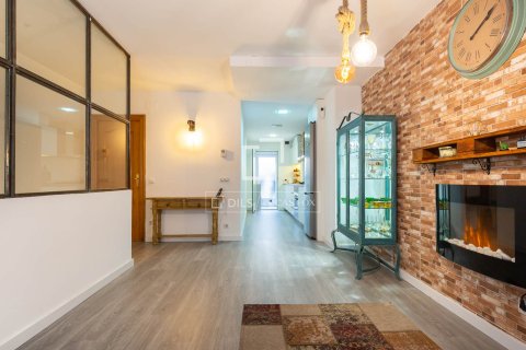 Dzīvoklis pārdošanā Esplugues de Llobregat, Barcelona, Spānijā 3 istabas, 105 m2 Nr. 150441 - attēls 12