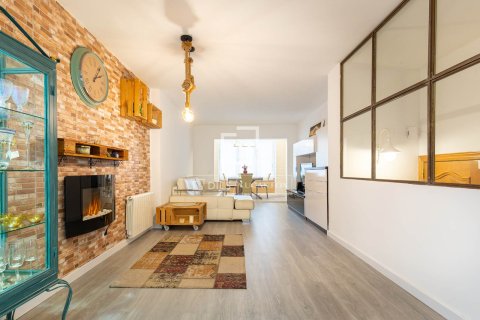 Dzīvoklis pārdošanā Esplugues de Llobregat, Barcelona, Spānijā 3 istabas, 105 m2 Nr. 150441 - attēls 16